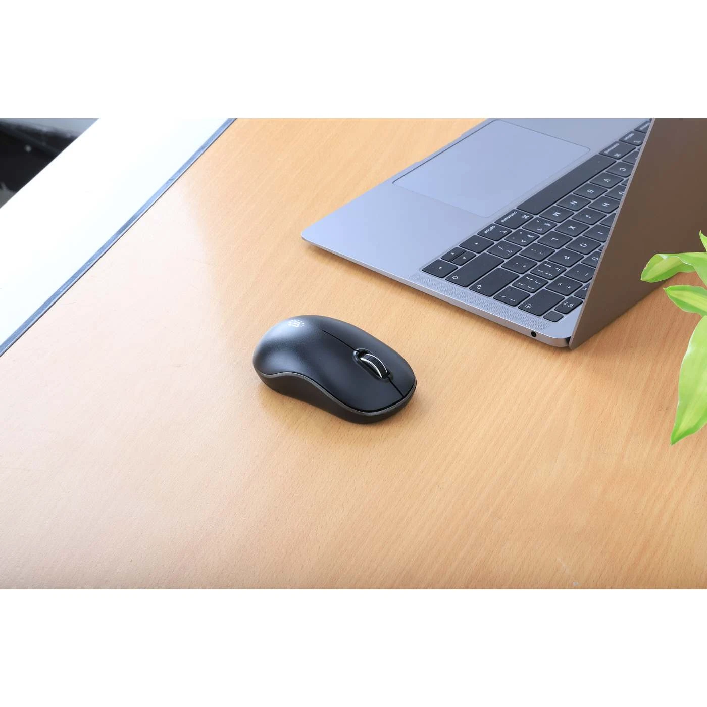 Manhattan MW3075 Wireless Optical USB Mouse 4 Manhattan MW3075 Wireless Optical USB Mouse - Image 4