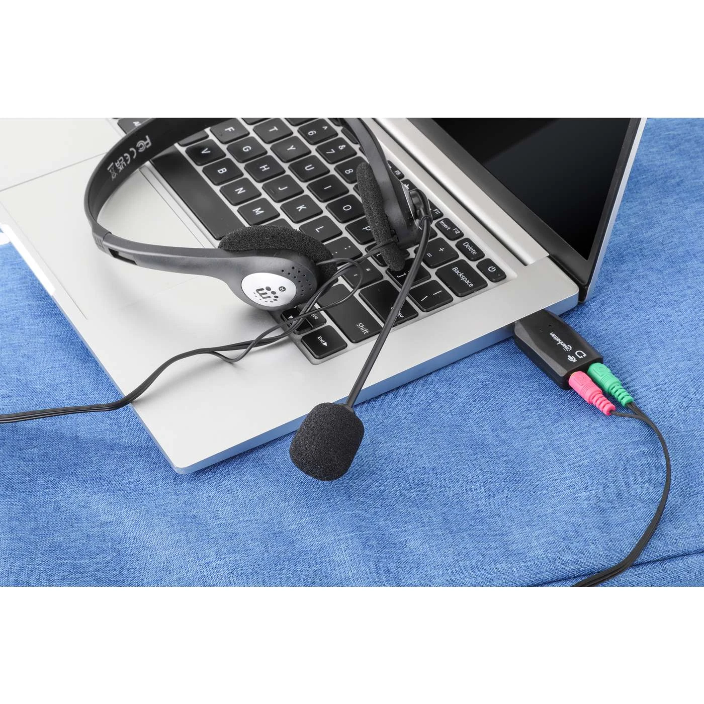 Manhattan USB-A To 3.5 Mm Audio Adapter 8 Manhattan USB-A To 3.5 Mm Audio Adapter - Image 8