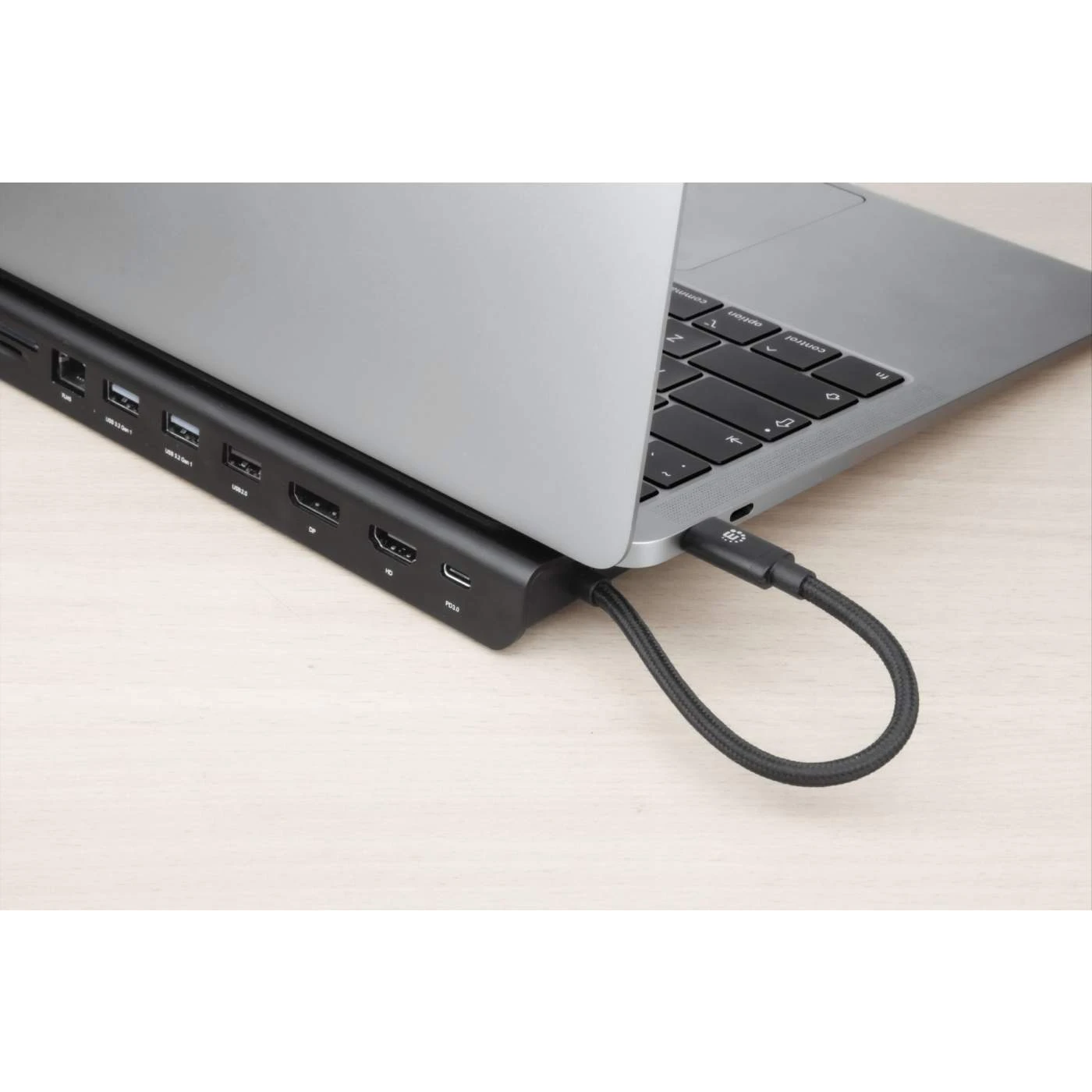 Manhattan USB-C 11-in-1 Triple-Monitor Docking Station With MST 12 Manhattan USB-C 11-in-1 Triple-Monitor Docking Station With MST - Image 12