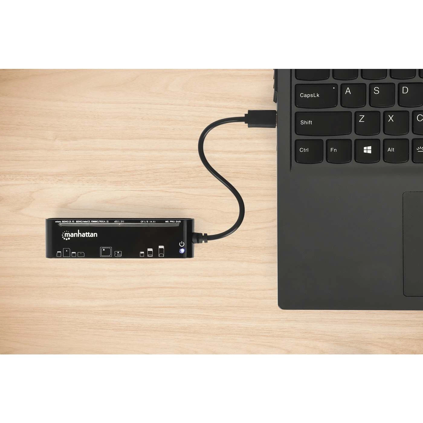Manhattan USB-C To Multi-Card Reader/Writer 5 Manhattan USB-C To Multi-Card Reader/Writer - Image 5